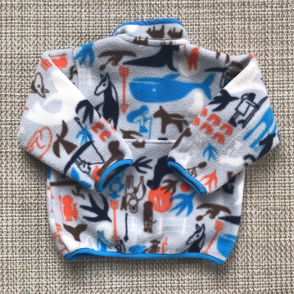 Patagonia Fleece Pullover (size 12-18m)